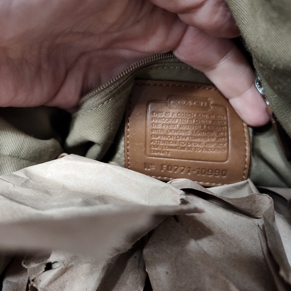 🤎 Vintage GUC Coach Signature Woven Beige Folding, Chelsea Soho Hobo Bag-10990 - Picture 11 of 14